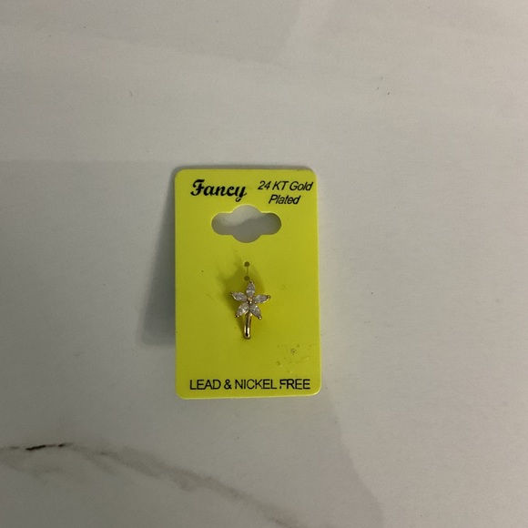 24k No Piercings Diamond Nose Ring - Picture 2 of 5